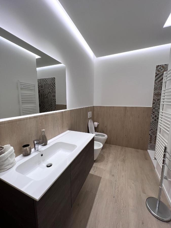 Ferienwohnung Casa Dante: Oneglia Centro-Marina-Spiagge Imperia Exterior foto